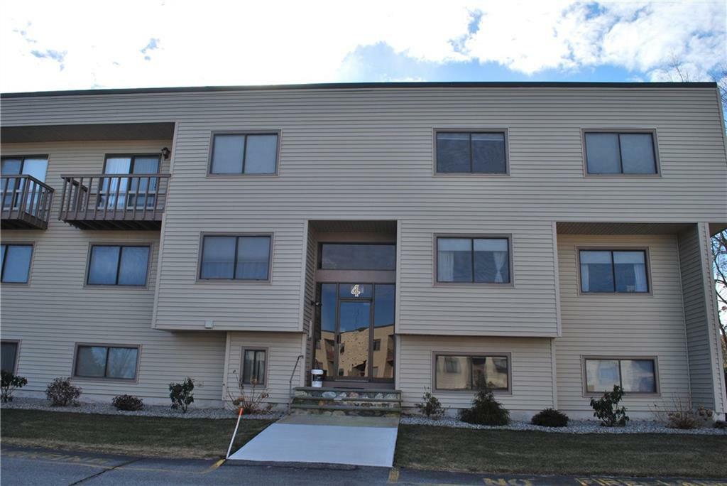 Property Photo: 196 Old River Rd, Unit#4S RI 02865