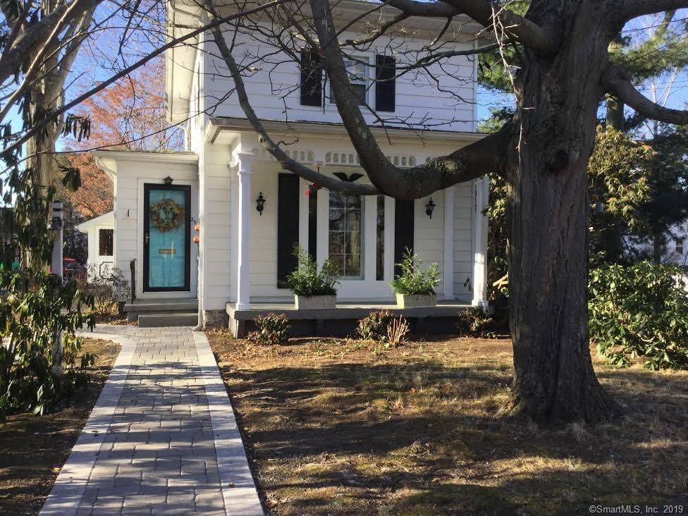 Property Photo:  25 Pond Street  CT 06460 