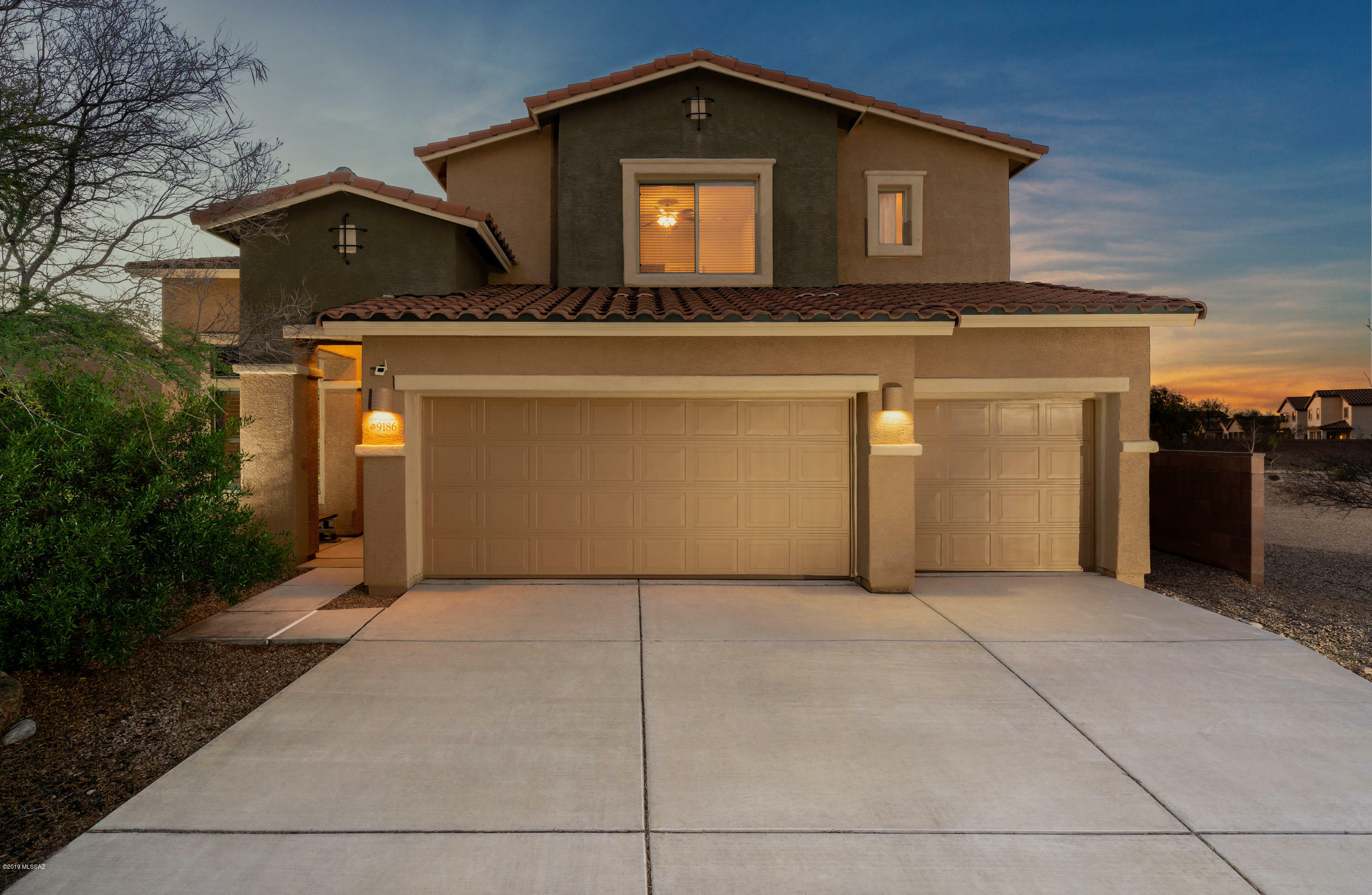 Property Photo:  9186 S Wood Creek Lane  AZ 85756 