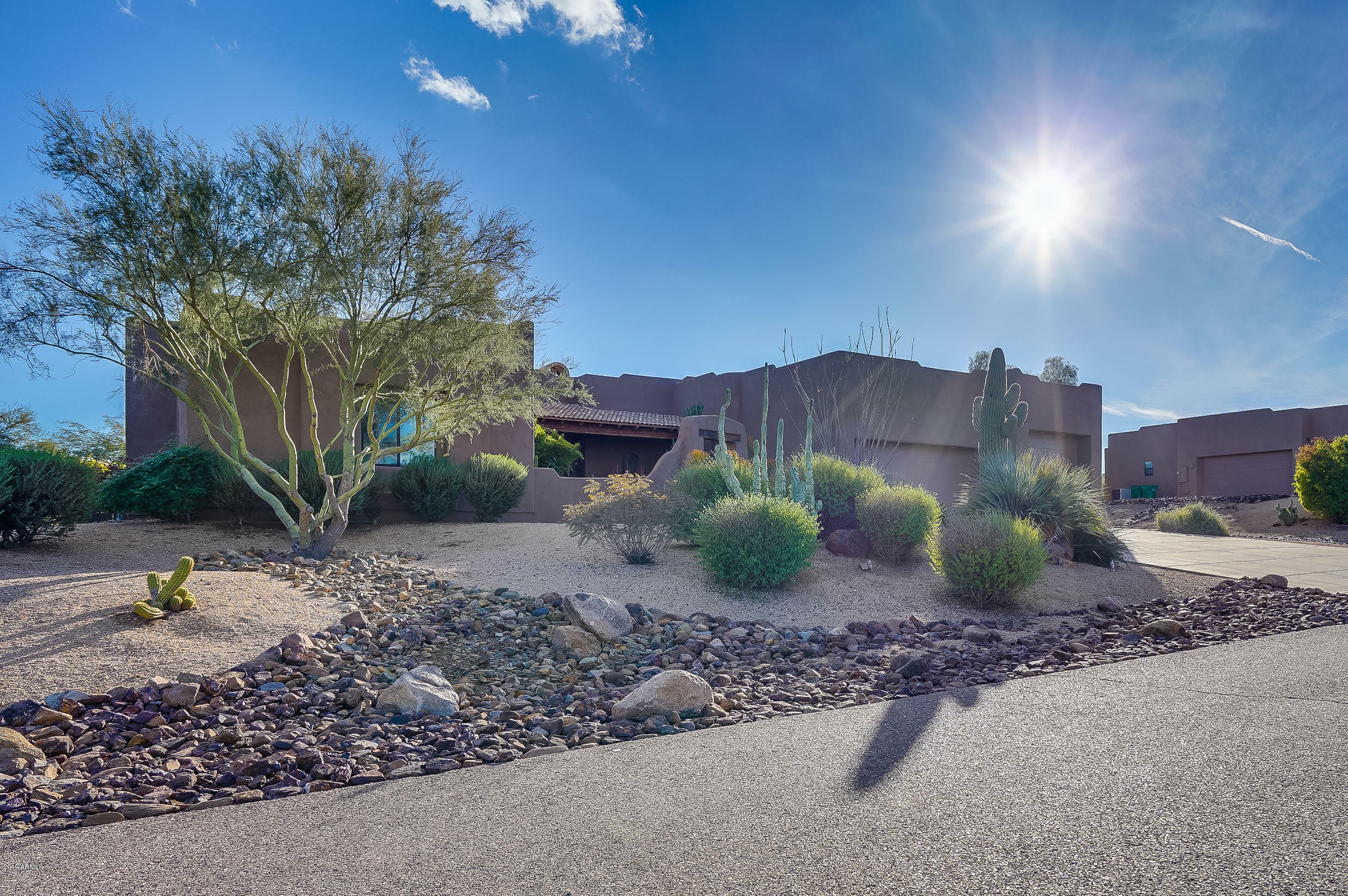 Property Photo:  1423 W Leisure Court  AZ 85086 