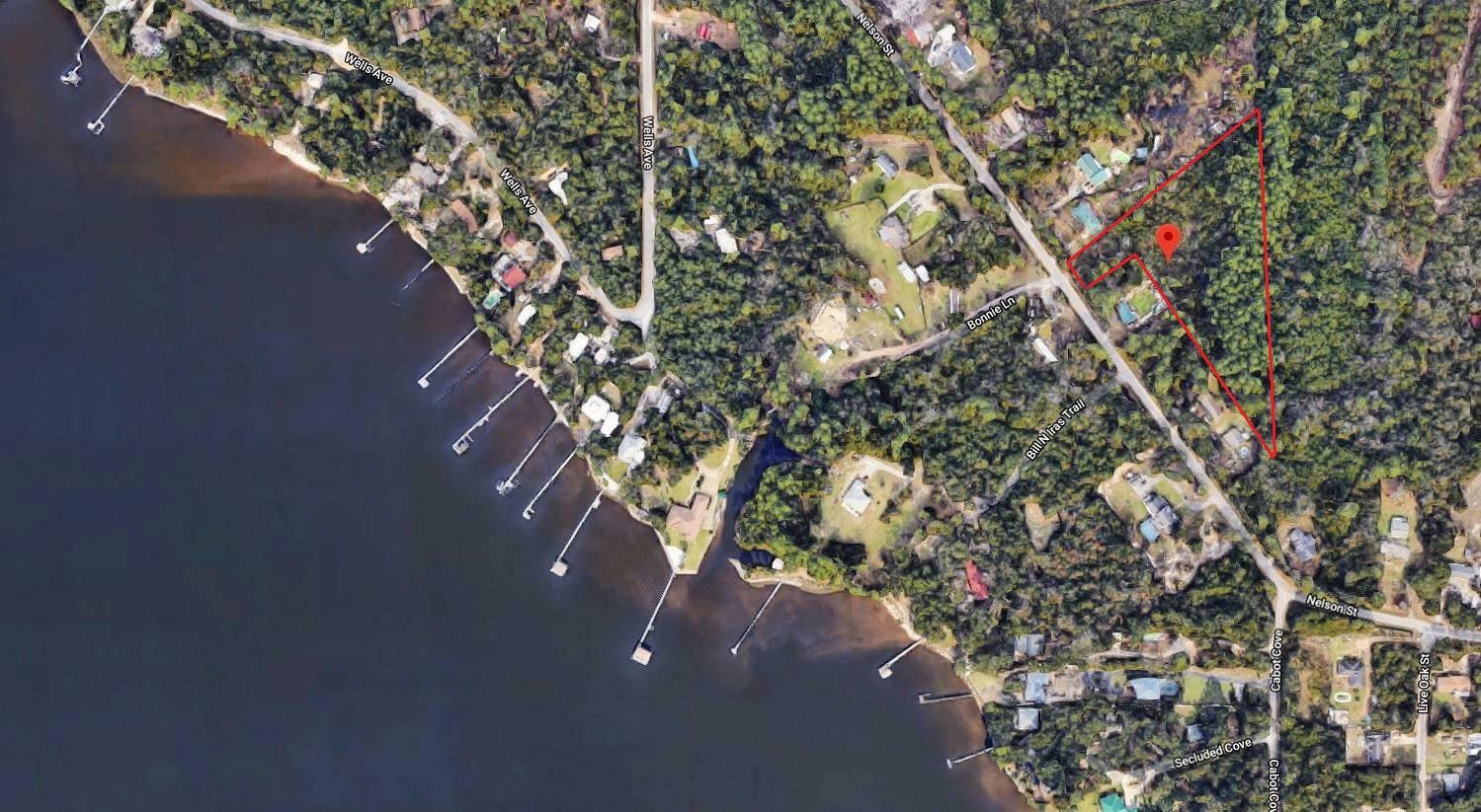 Property Photo: 6936 Nelson Street FL 32566