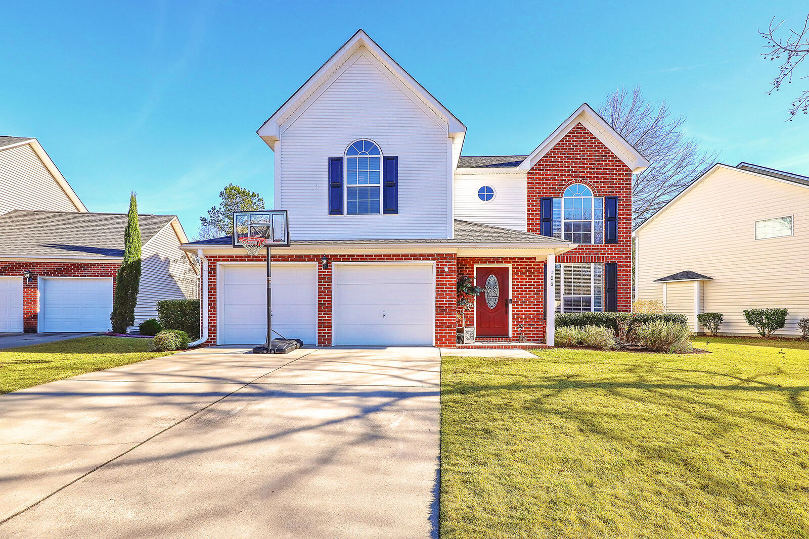 Property Photo: 106 Preston Court SC 29445