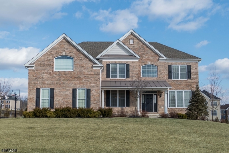 Property Photo: 5 Paige Pl NJ 08822