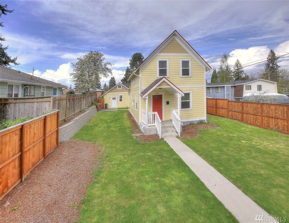 Property Photo:  4409 N 9th St  WA 98406 