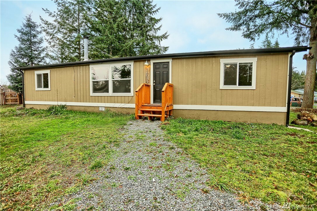 Property Photo: 3603 250th St Ct E WA 98387