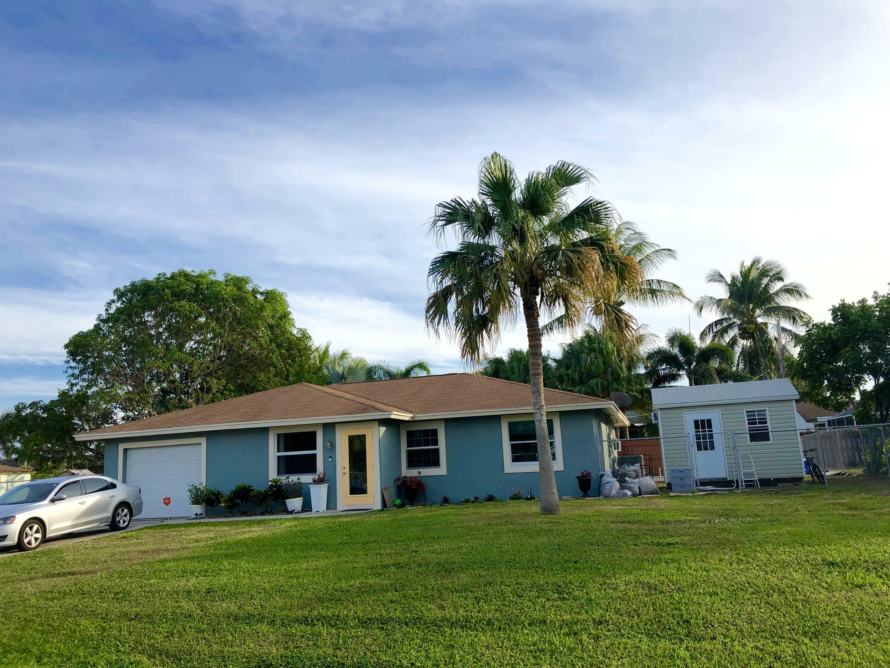 Property Photo:  3268 Sapphire Road  FL 33462 