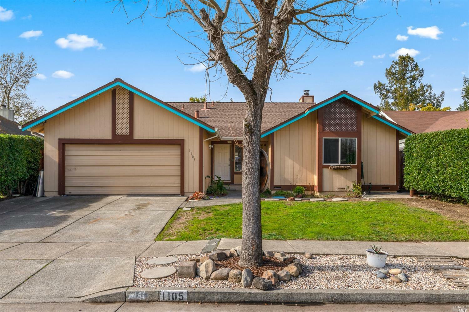 Property Photo:  1105 Putney Drive  CA 95401 