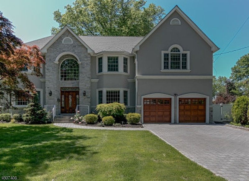Property Photo: 7 Drummond Rd NJ 07090