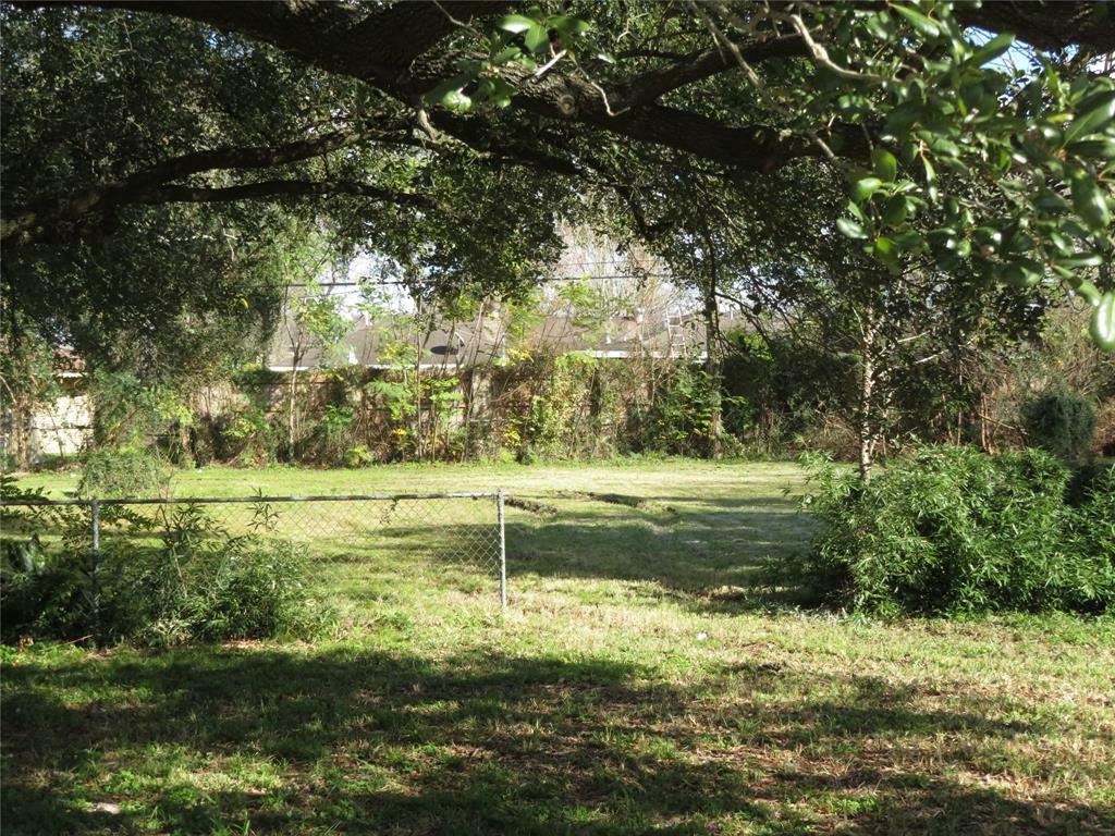 Property Photo:  0 Cadawac Road  TX 77074 