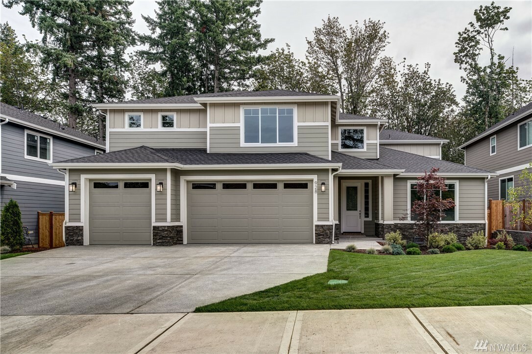 Property Photo: 928 10th Pl NW Place NW WA 98027