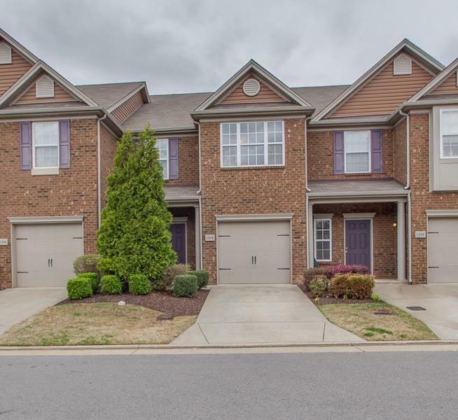 Property Photo:  1058 Ashmore Dr  TN 37211 