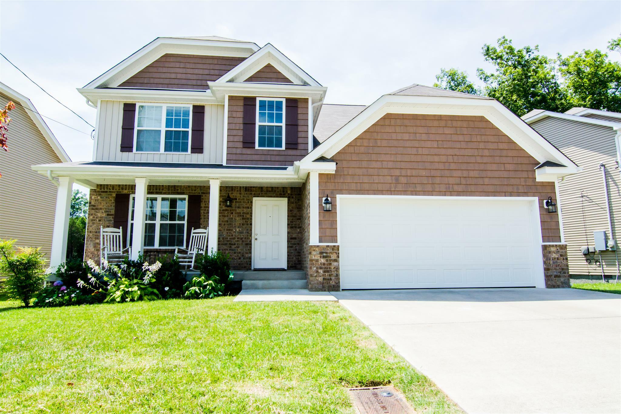 Property Photo: 325 Grovedale Trce TN 37013