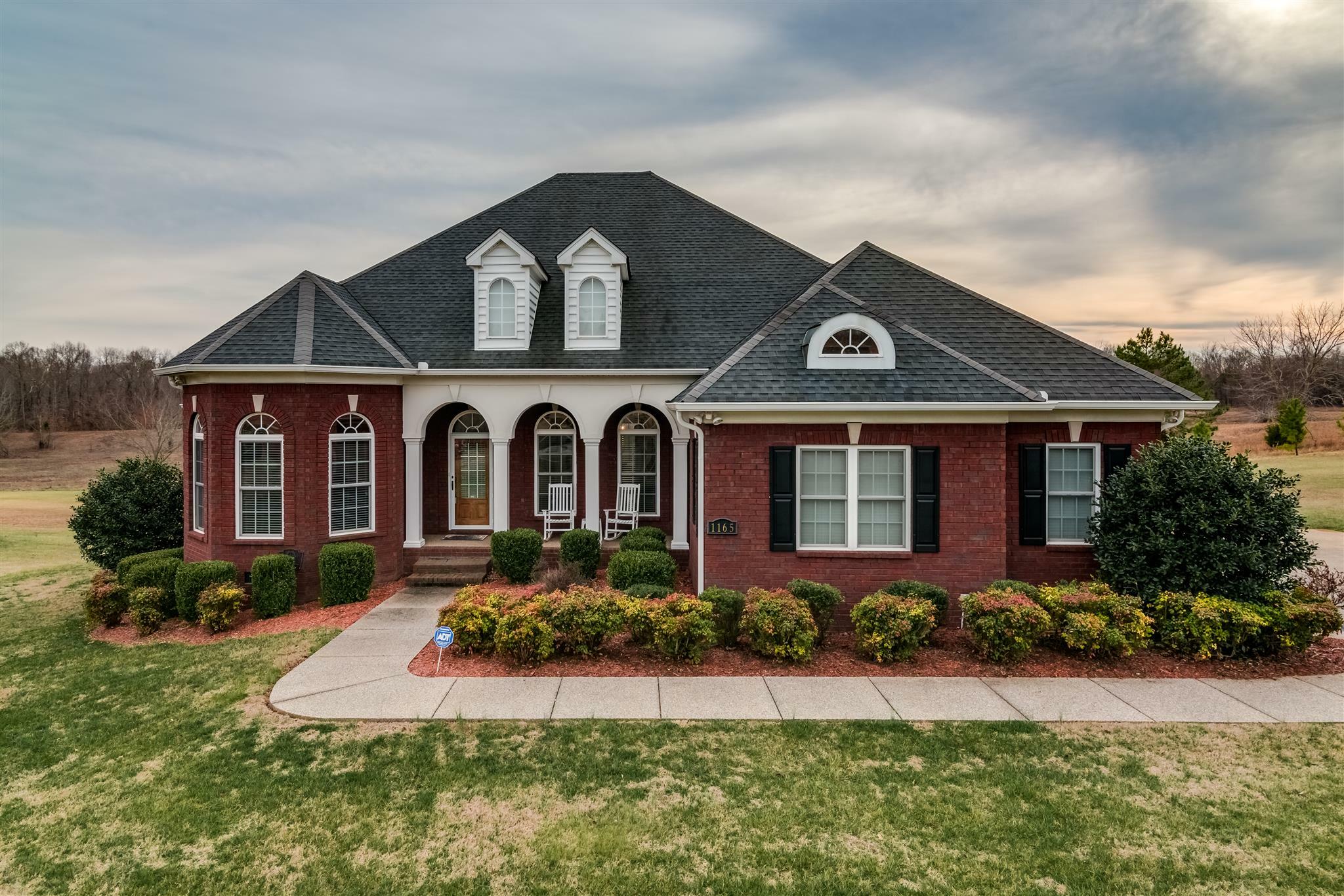 Property Photo: 1165 Keystone Dr TN 37146