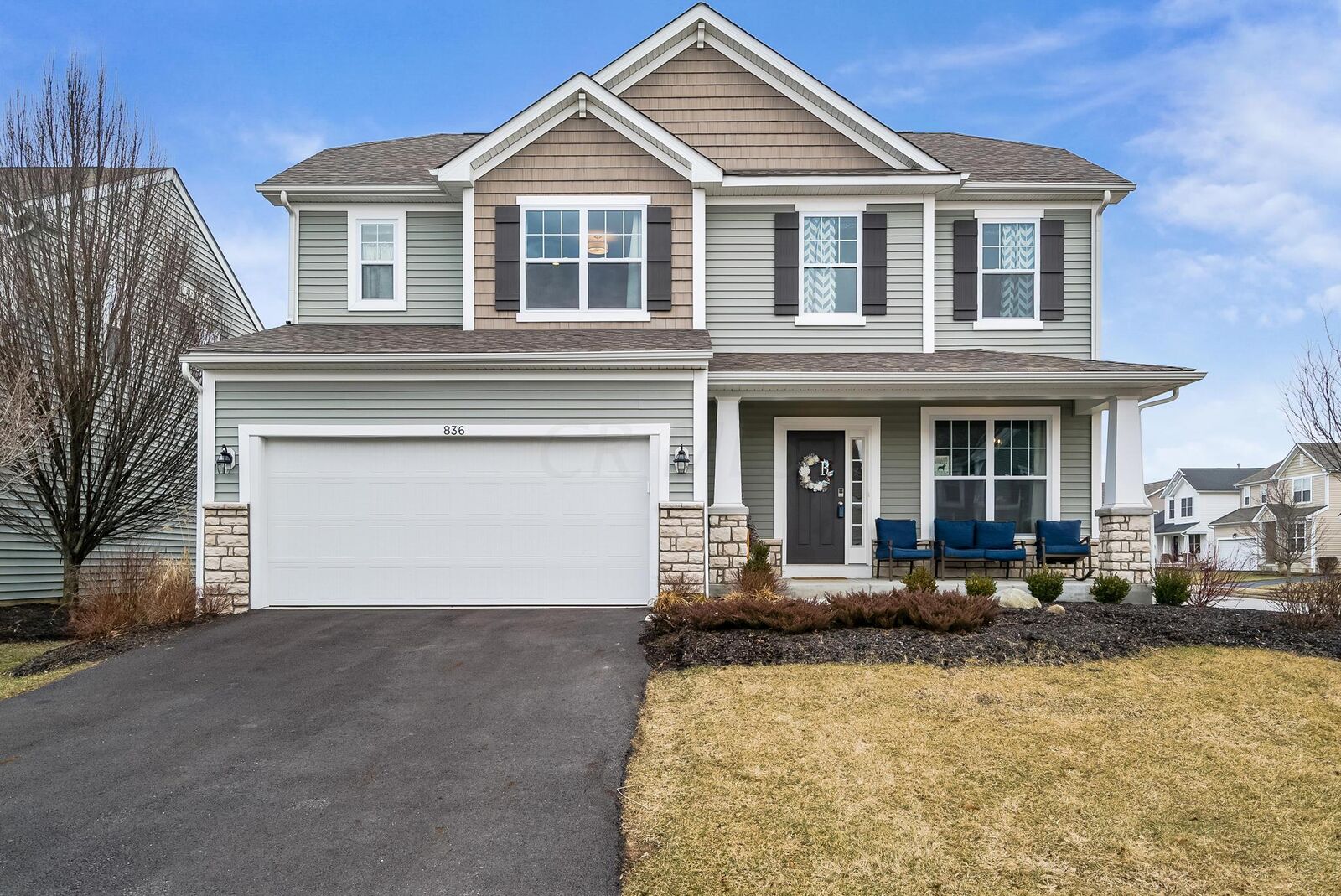 Property Photo:  836 Bent Oak Drive  OH 43004 