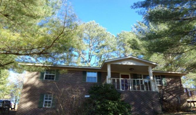 Property Photo:  906 Saint Clair St  TN 37387 