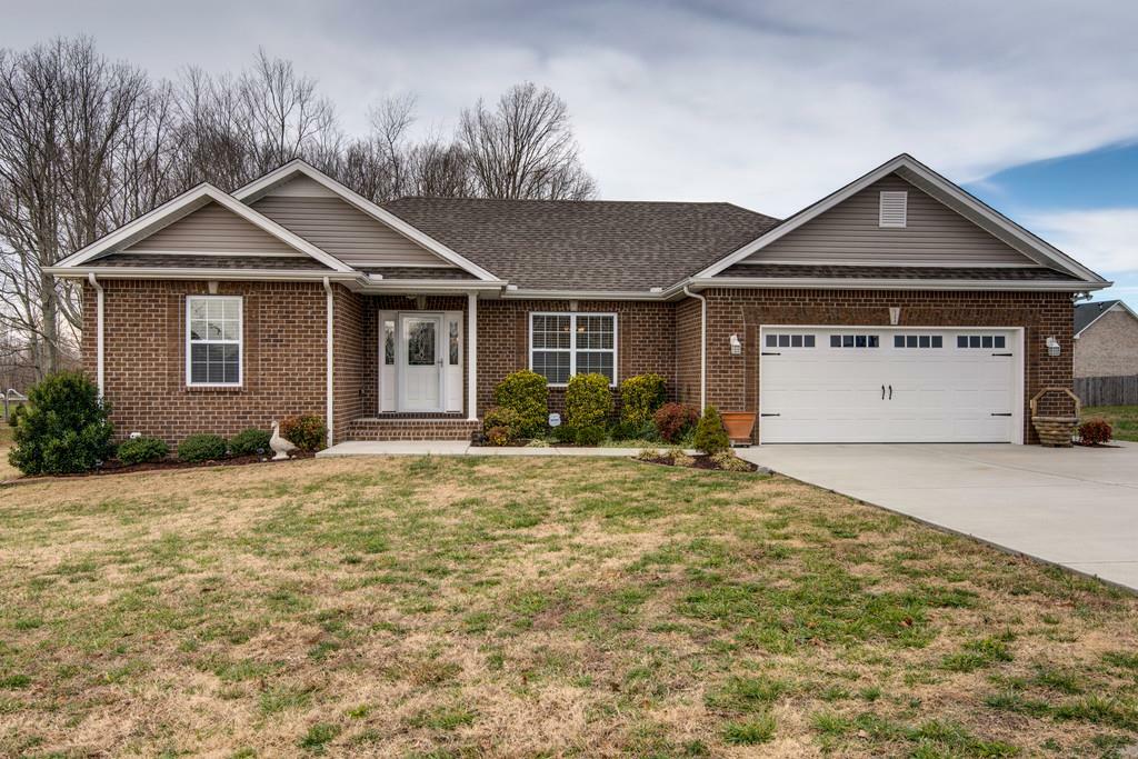 Property Photo: 1250 Eastland Dr TN 37015