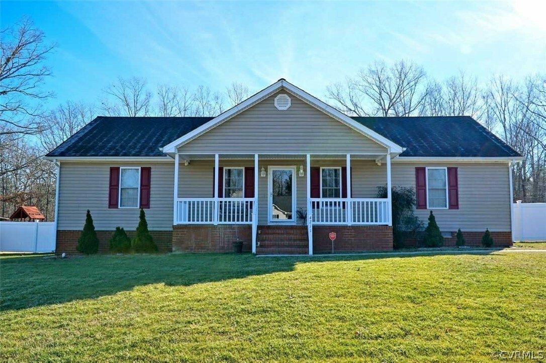 Property Photo: 4211 Tower Court VA 23803
