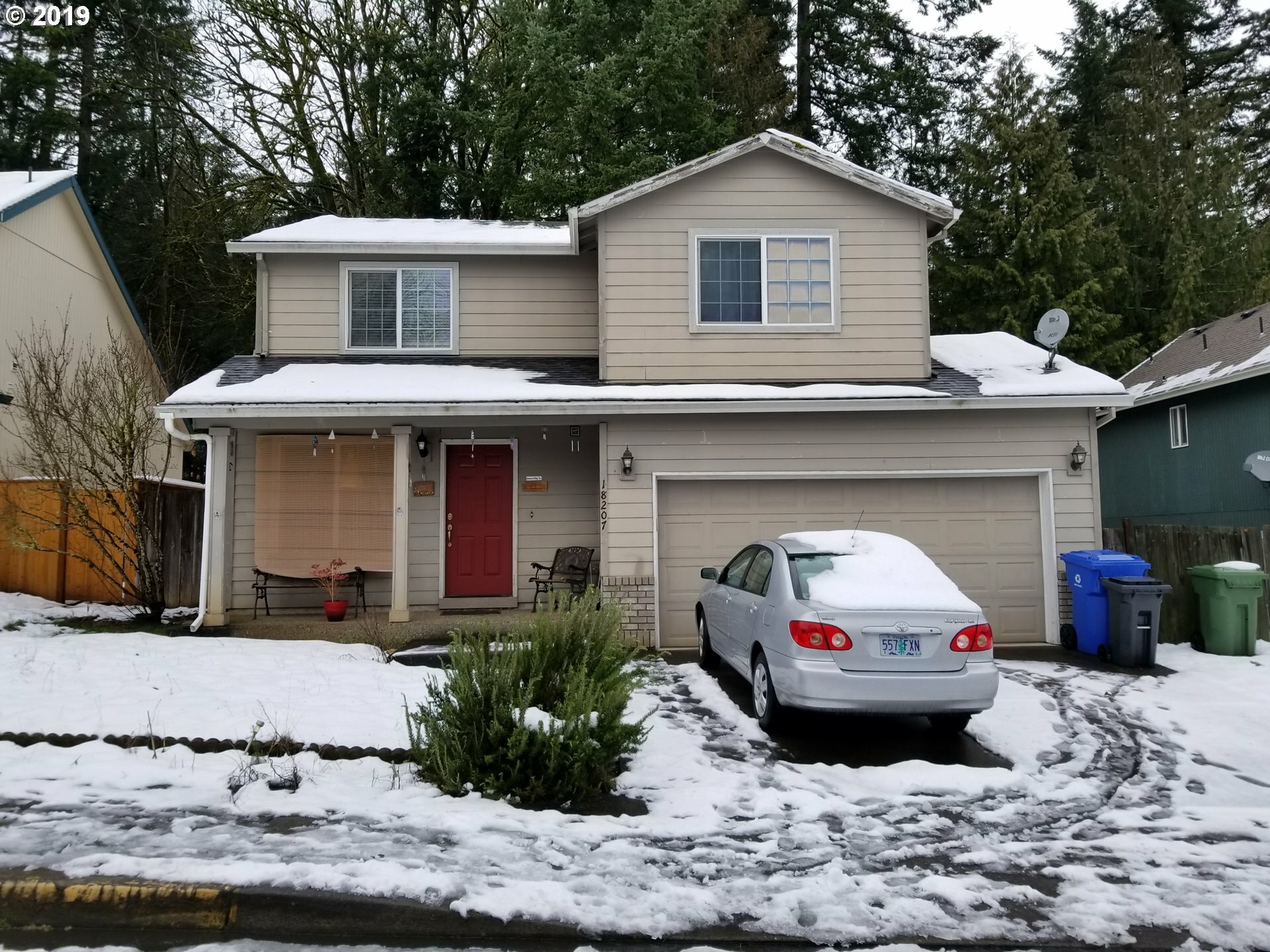 Property Photo: 18207 Rachael Dr OR 97055