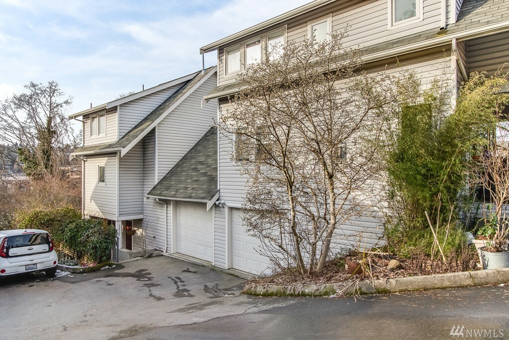 Property Photo:  3827 22nd Ave SW  WA 98106 