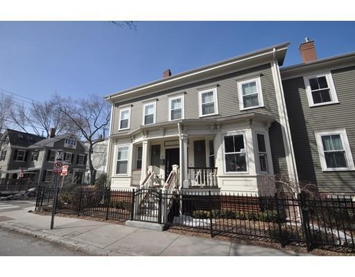 Property Photo: 189 Pearl St 1 MA 02139