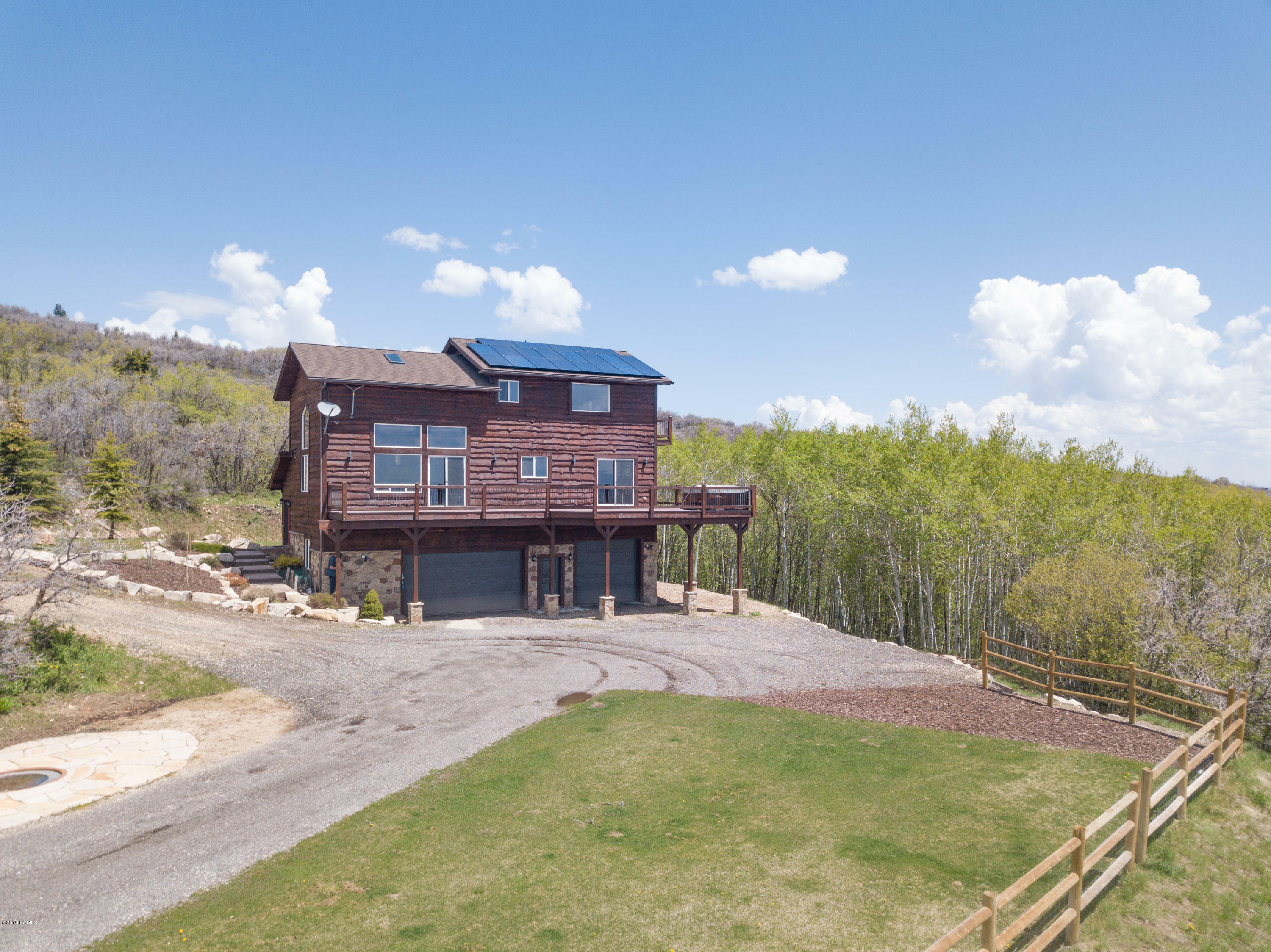 Property Photo:  1689 Lower Cove Road  UT 84098 