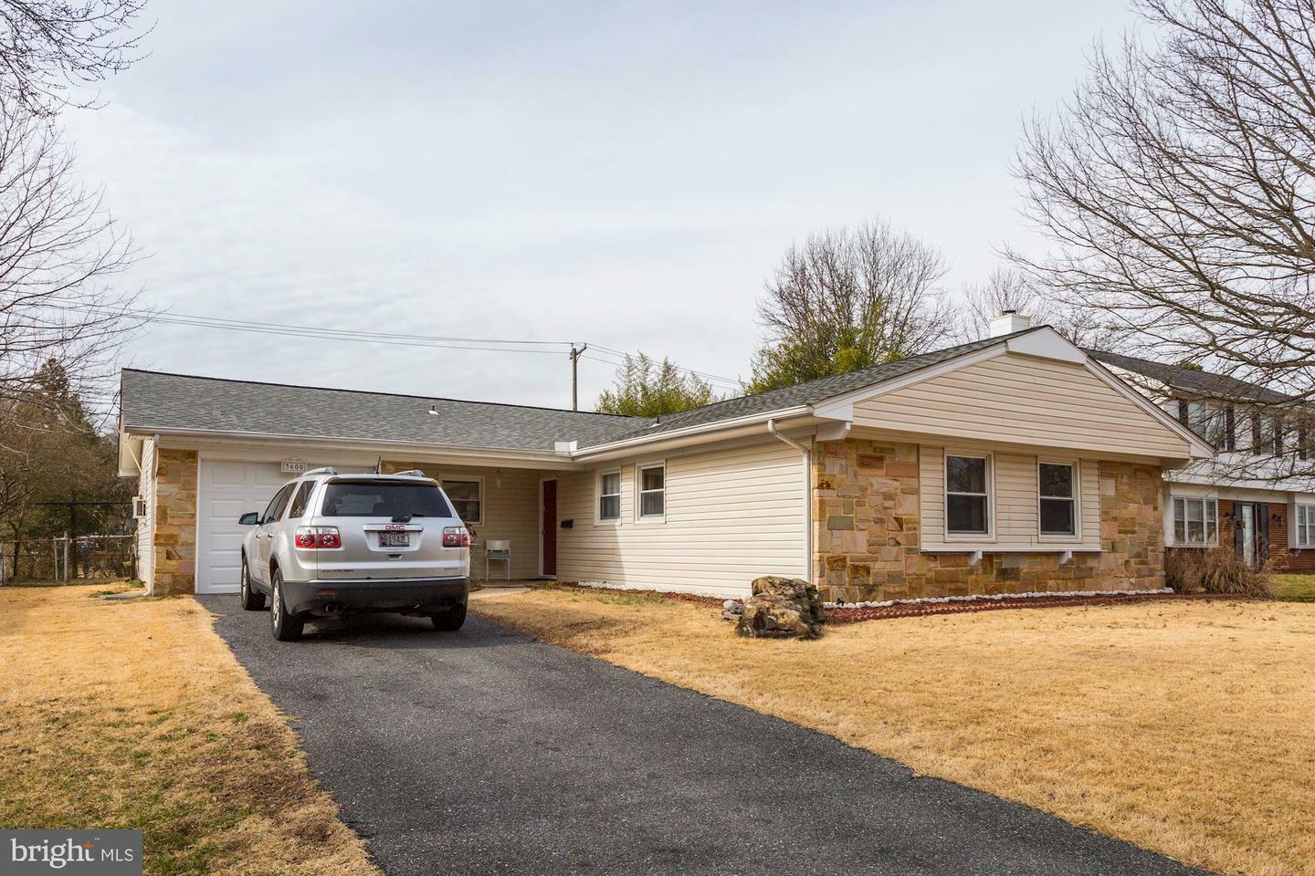 Property Photo:  3600 Mabank Lane  MD 20715 