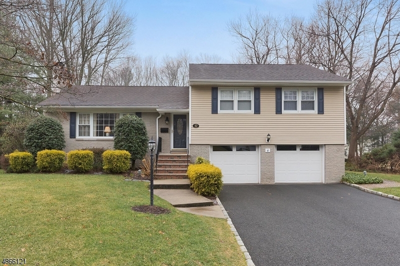 Property Photo: 42 Sherwood Dr NJ 07974