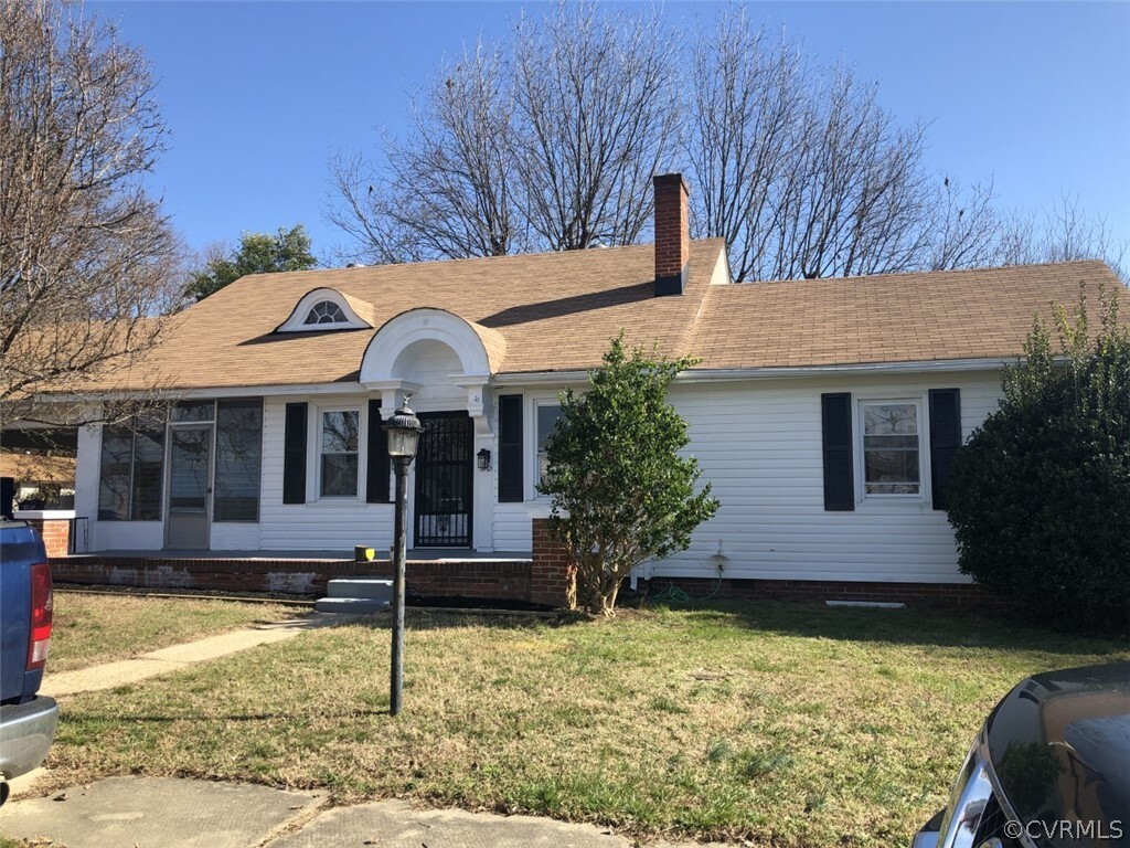 Property Photo:  3701 Hamilton Avenue  VA 23860 