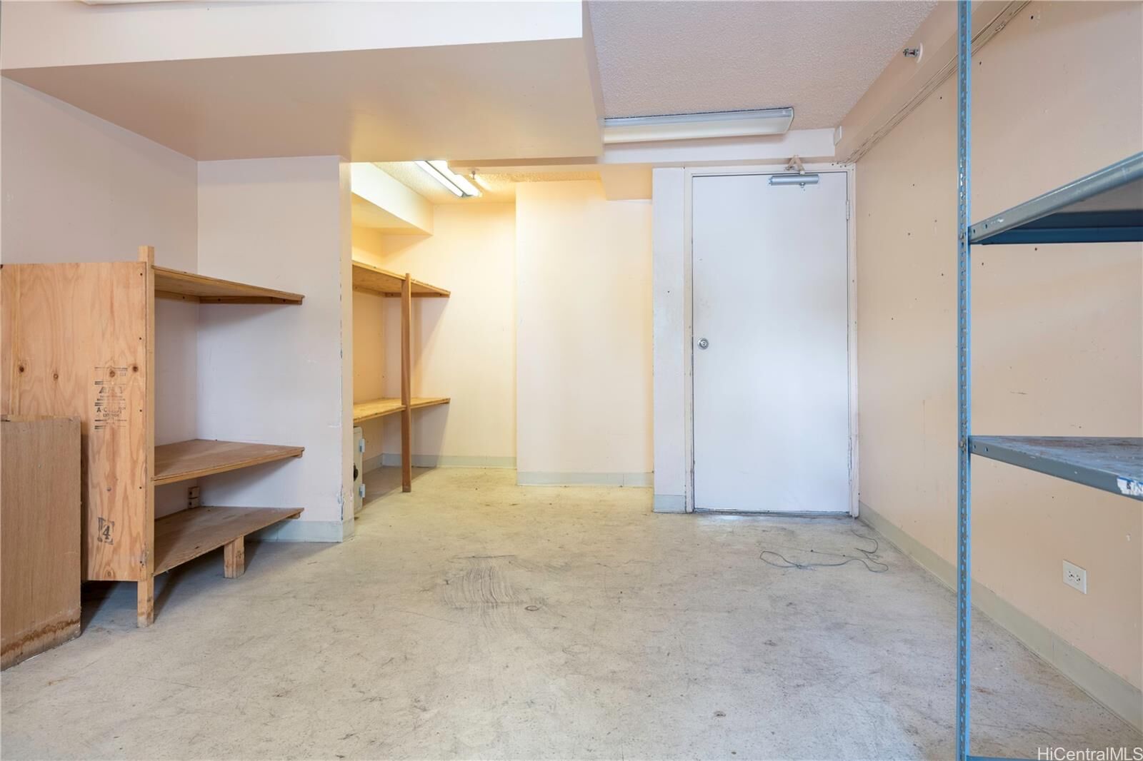 Property Photo:  2450 Prince Edward Street 205A  HI 96815 