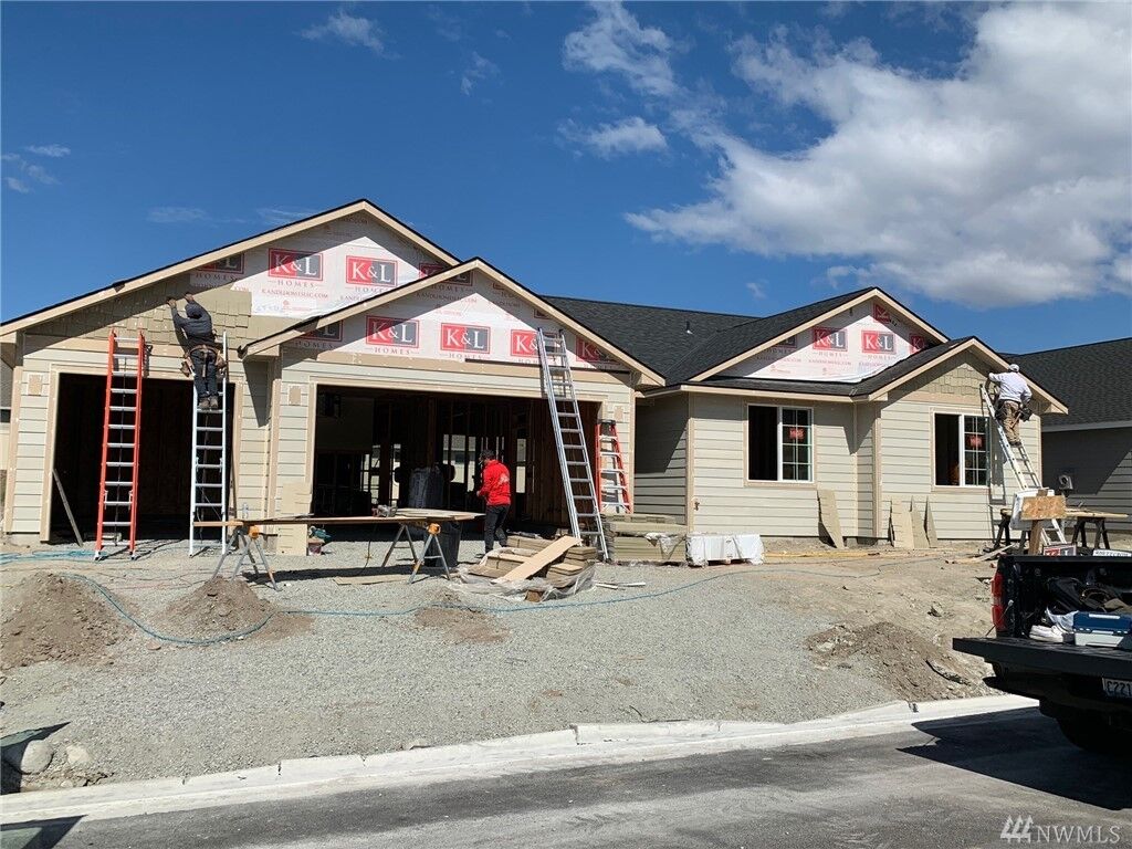 Property Photo:  479 Sunny Brooke Lane  WA 98816 