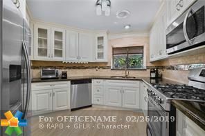 Property Photo:  22720 Caravelle Cir  FL 33433 