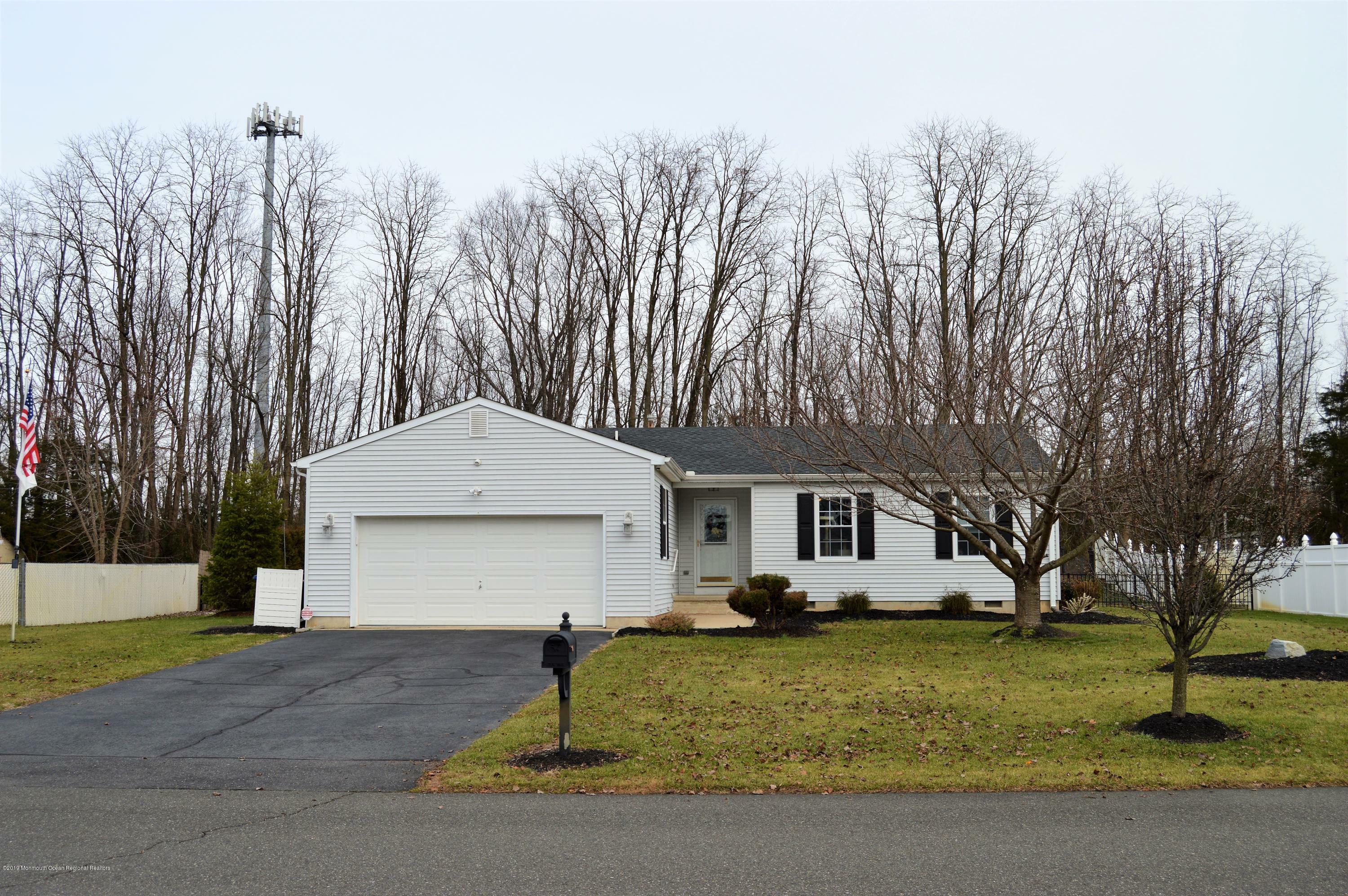 Property Photo:  16 Norlaine Drive  NJ 08511 