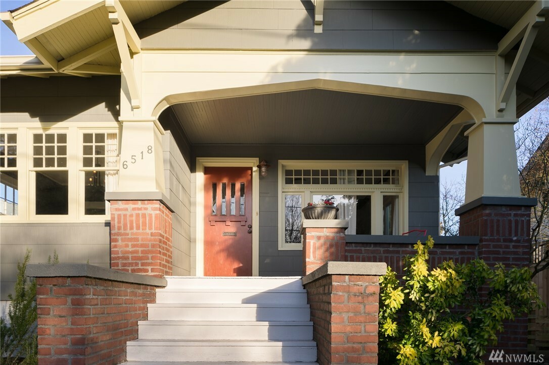 Property Photo: 6518 16th Ave NW WA 98117