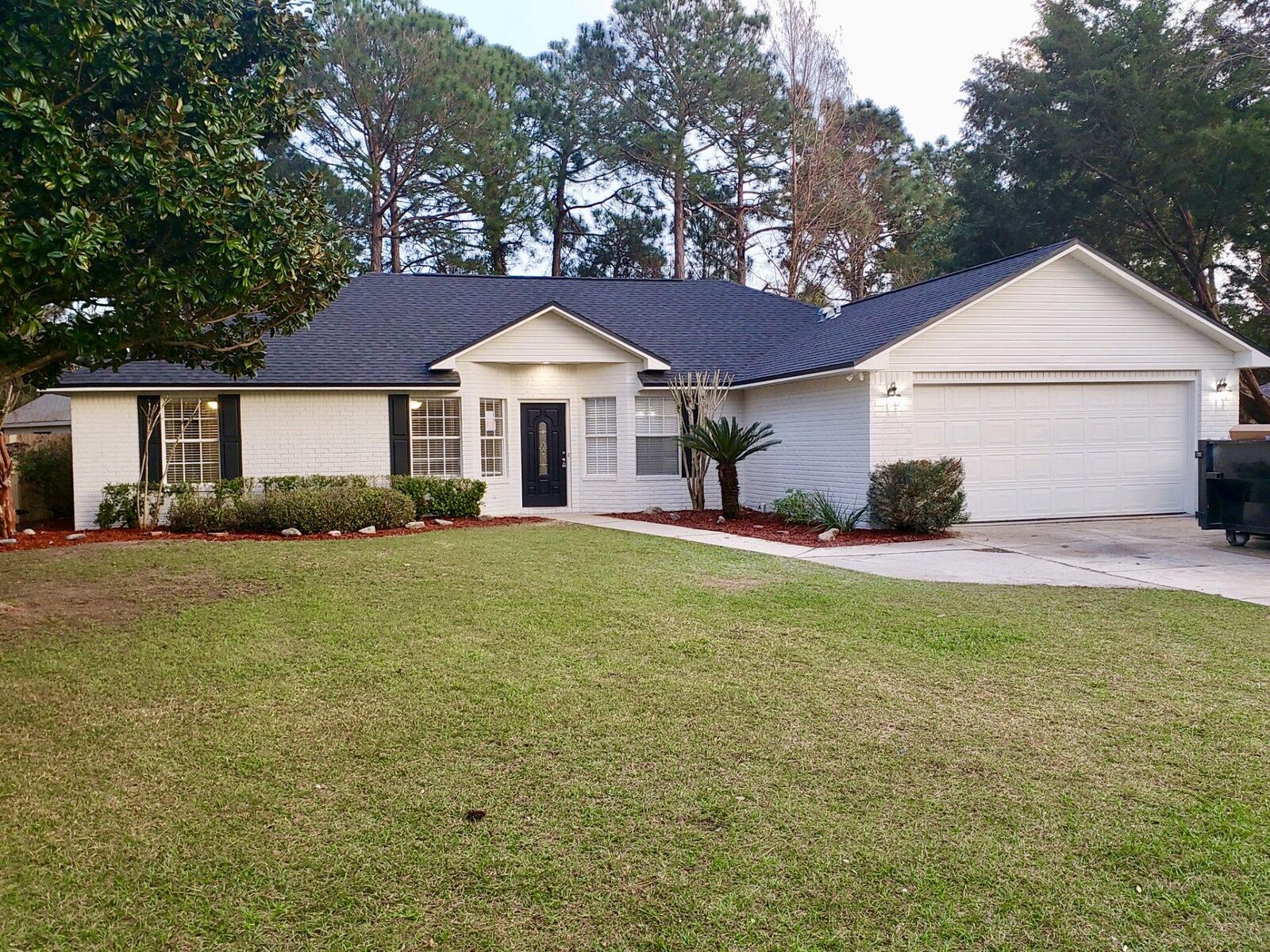 Property Photo:  4425 Southminster Circle  FL 32578 