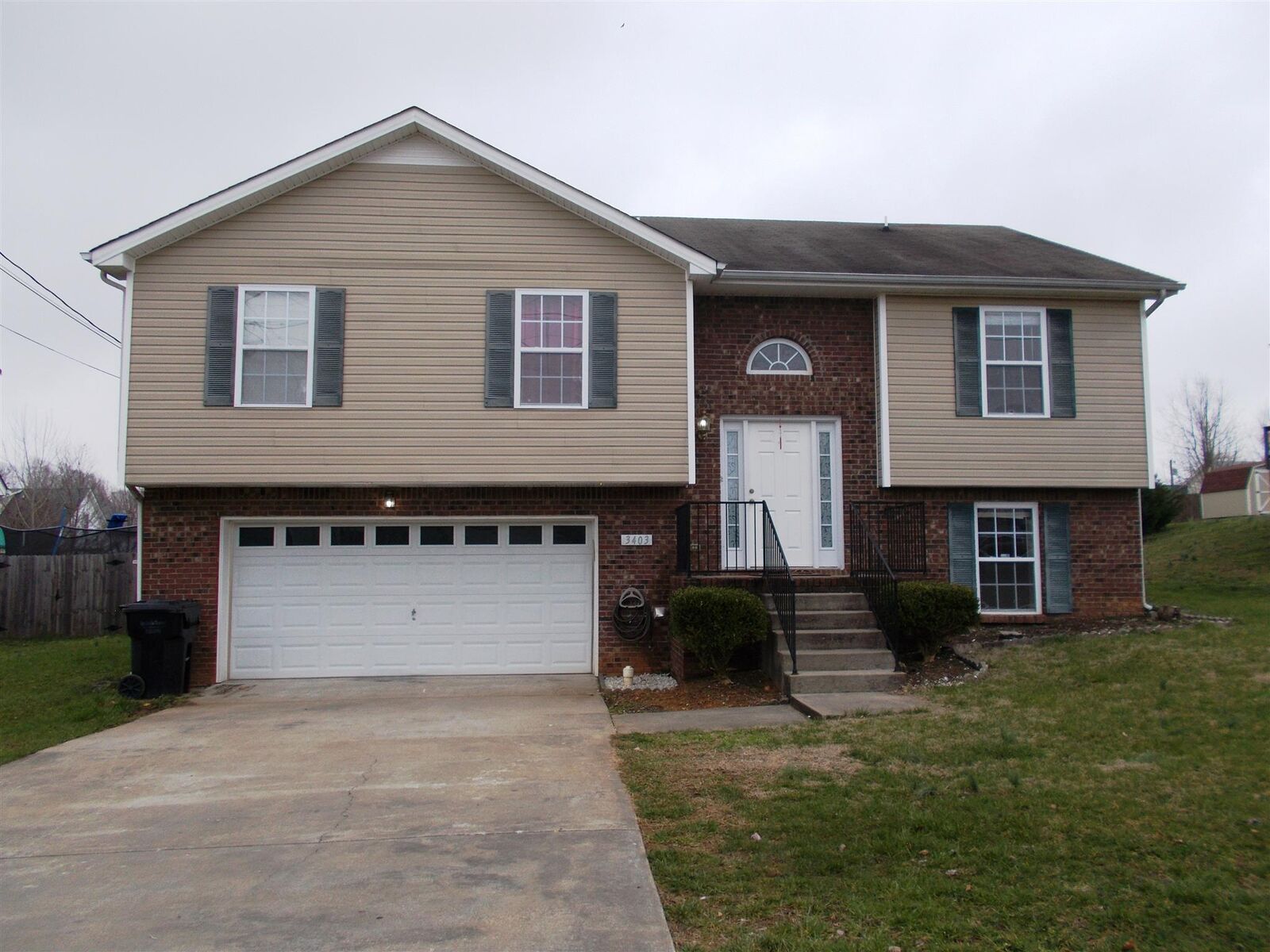 Property Photo: 3403 Bradfield Dr TN 37042