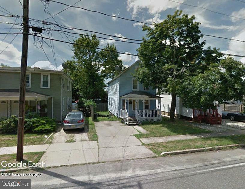 Property Photo:  32 Pine Street  NJ 08733 