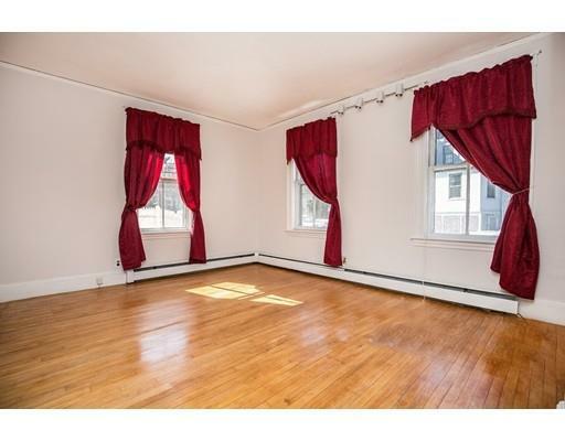 Property Photo:  58 South Chestnut Street  MA 01835 