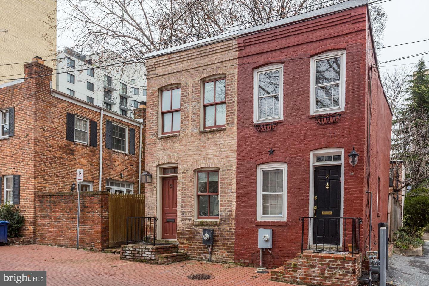 Property Photo:  9 Snows Court NW  DC 20037 