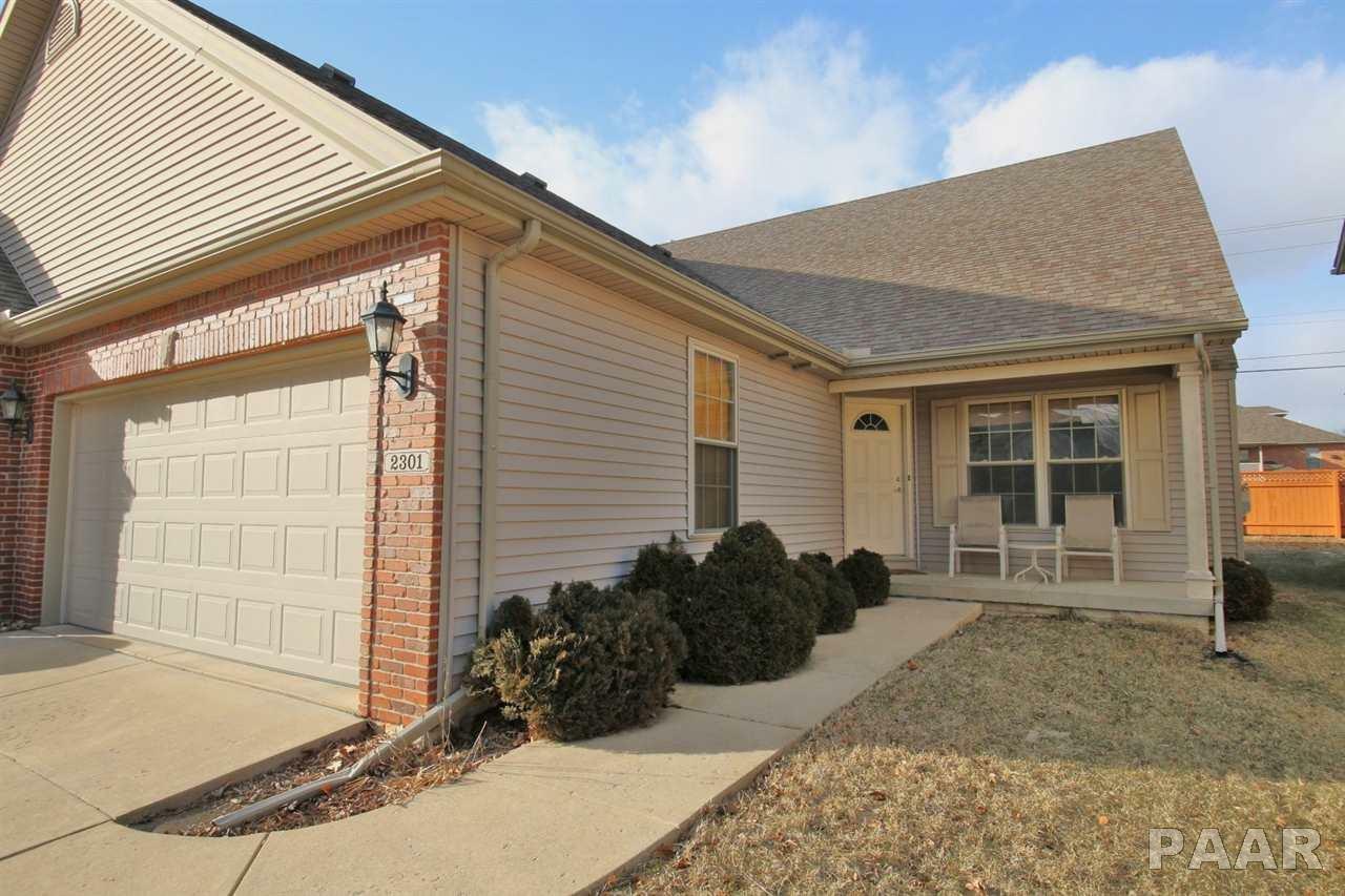 Property Photo:  2301 W Kenfield  IL 61615 