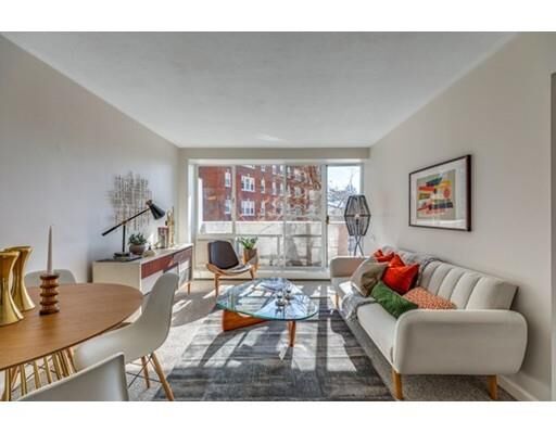 Property Photo:  29 Concord Ave 310  MA 02138 