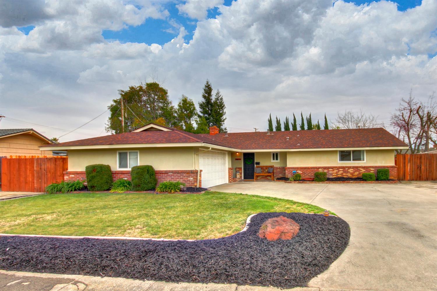 Property Photo:  3544 Domich  CA 95821 