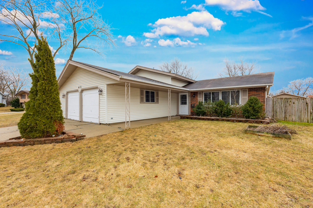 Property Photo:  415 Worcester Court  IL 60193 