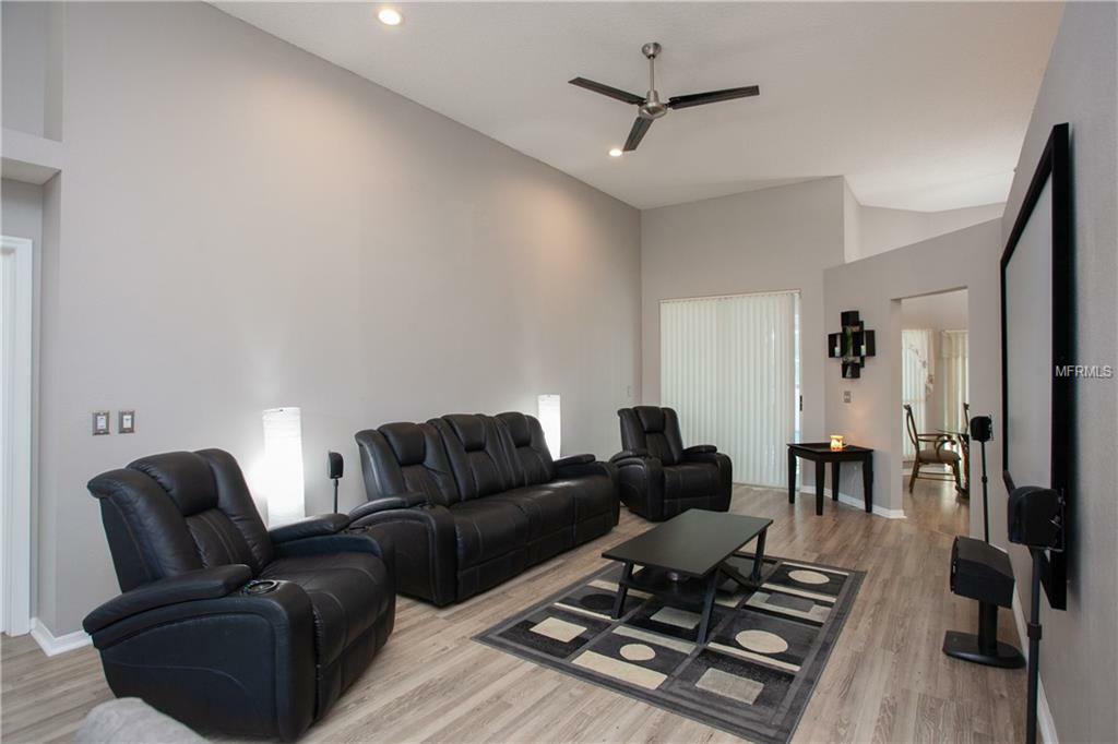 Property Photo: 5834 Summit Lane FL 33545
