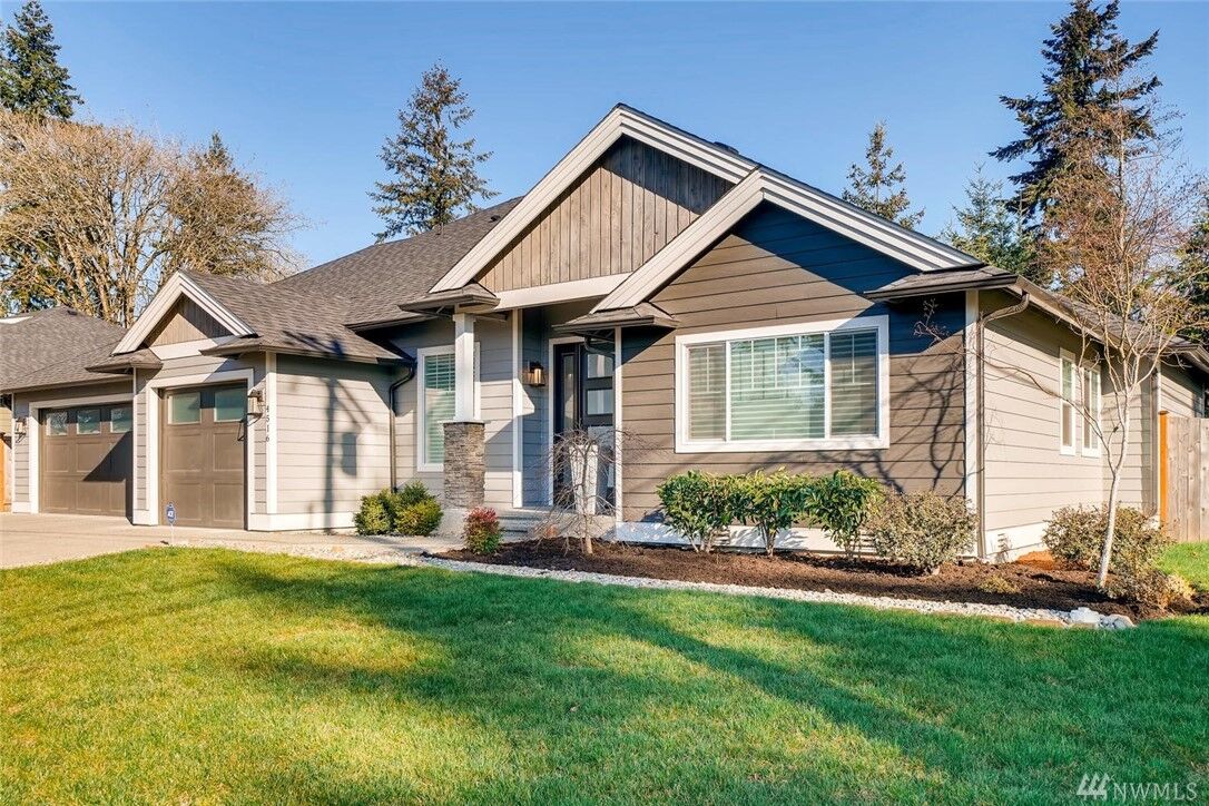 Property Photo:  4516 S 349th St  WA 98001 