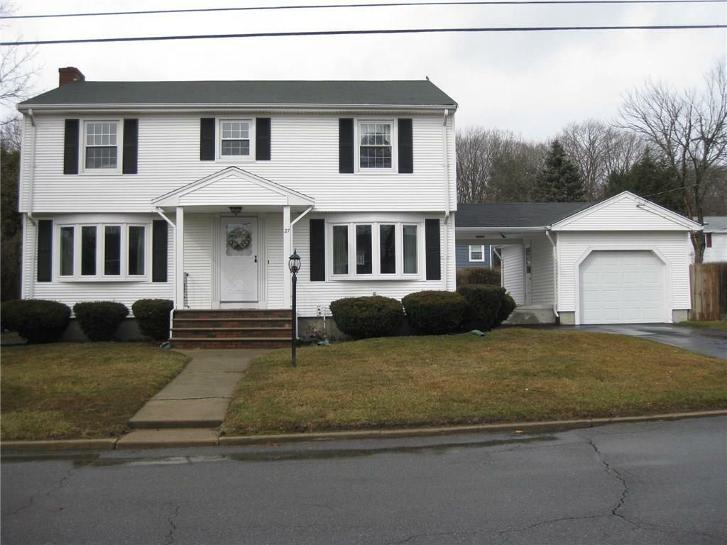 Property Photo: 27 Bicentennial Wy RI 02911