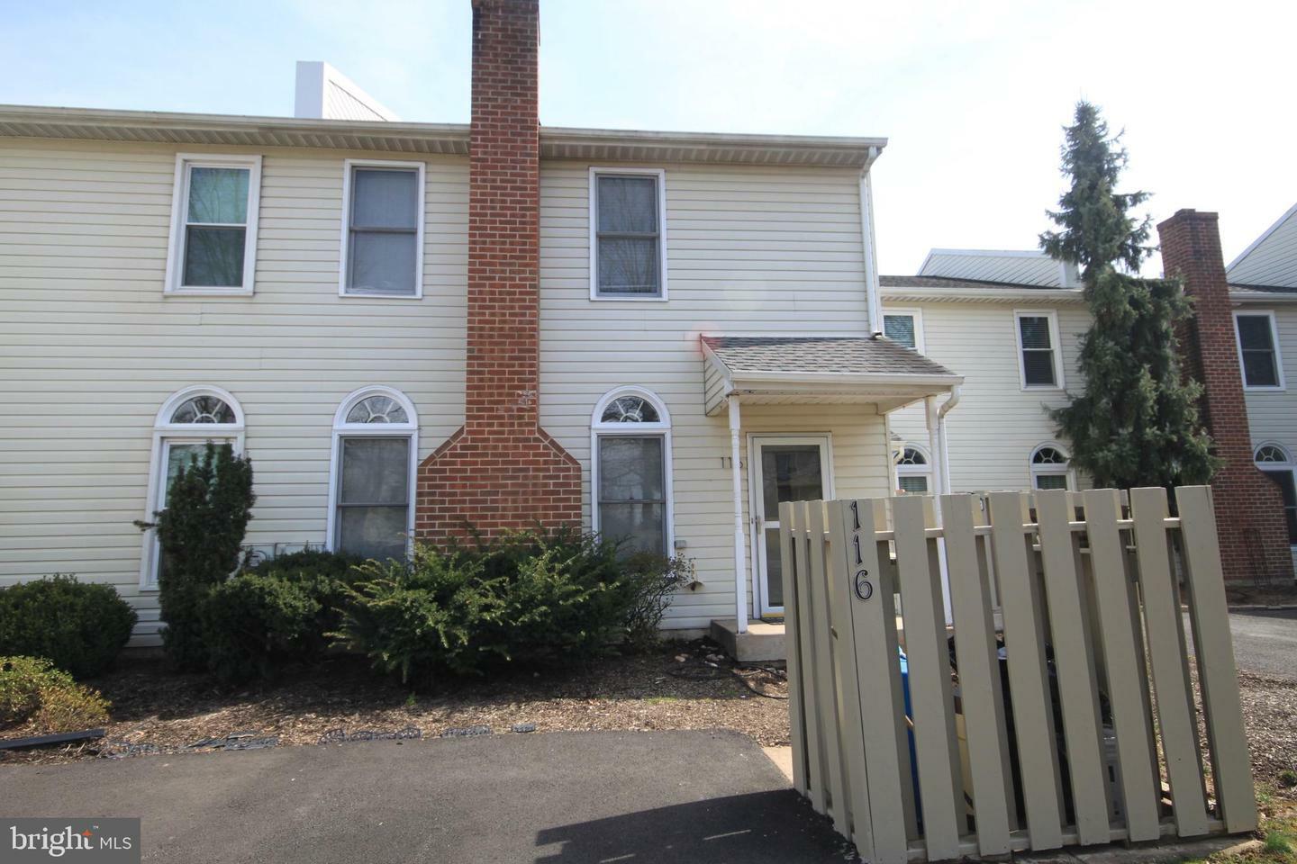 116 Pipers Place  Chalfont PA 18914 photo