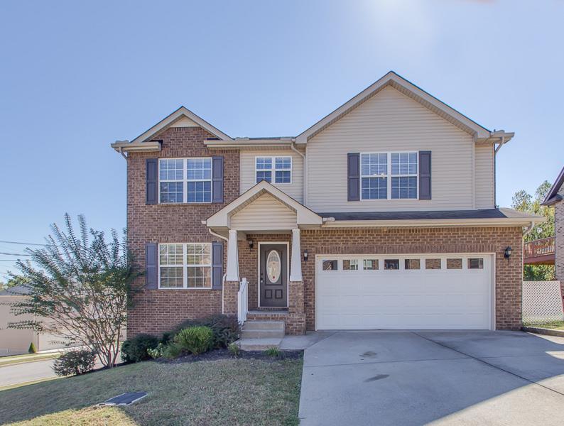 Property Photo: 141 Tulip Grove Pt TN 37076