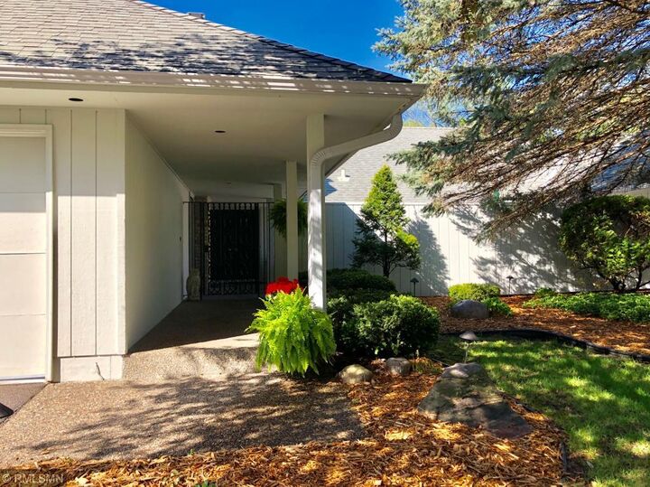 4930 Sussex Place  Shorewood MN 55331 photo