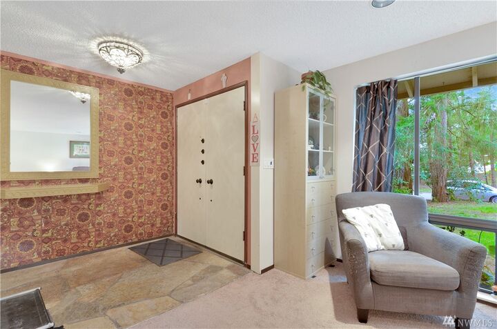 Property Photo: 7107 Topaz Dr WA 98498