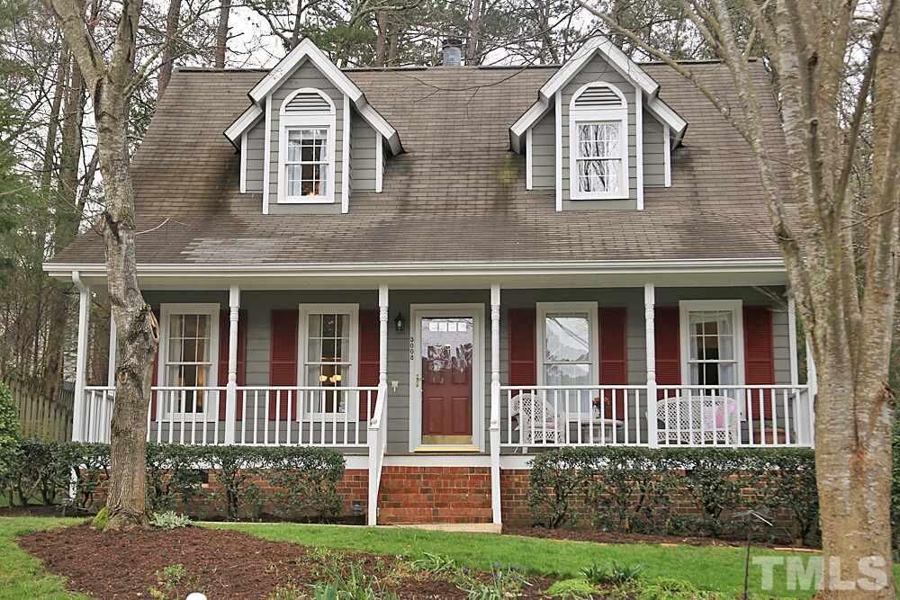 Property Photo: 5008 Fortunes Ridge Drive NC 27713